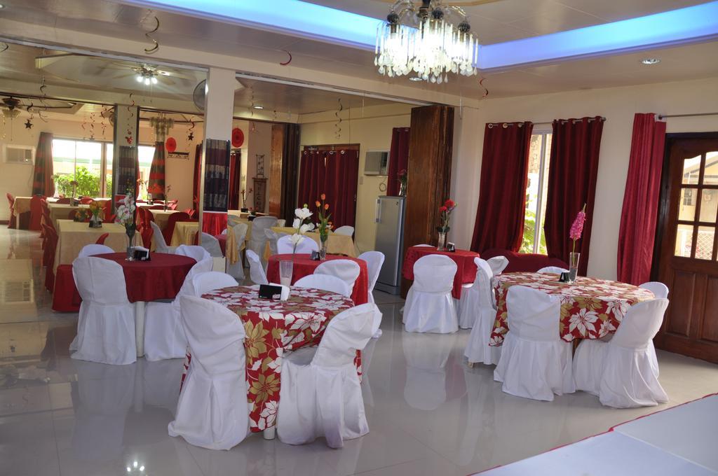 D'Lucky Garden Inn & Suites Tiniguiban Exterior foto